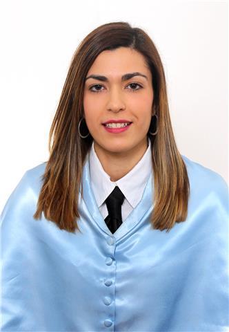 Traductora y profesora de secundaria con especialidad de francés