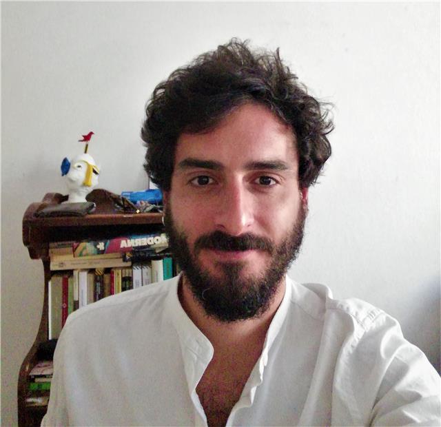 Laureato in filosofia (magistrale) offre ripetizioni di storia e di filosofia per studenti di scuole medie e superiori