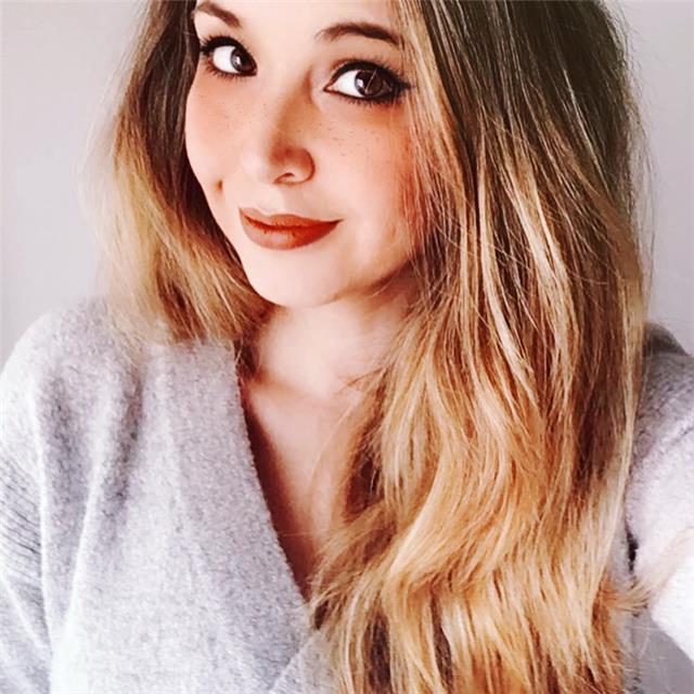 Doy clases de apoyo y refuerzo a nivel de primaria y primero de la eso