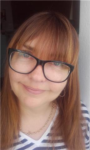 English conversation with a native speaker in santiago de compostela or other parts of spain. clases online or in person