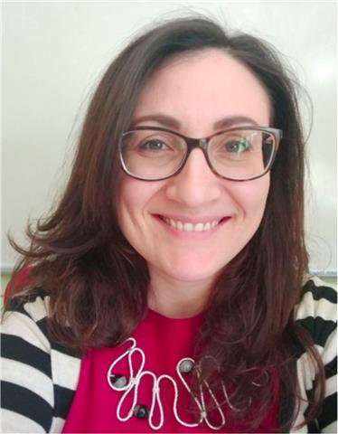 Insegnante d'inglese laureata e certificata celta (metodo cambridge)