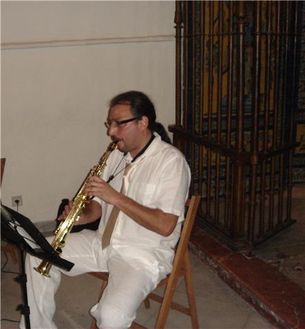 Clases de saxo, clarinete y flauta travesera y trompeta