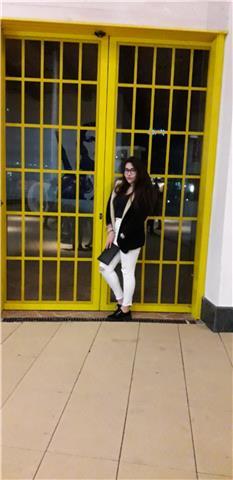 Estudiante de 18 años con los títulos de bachillerato y e.s.o ofrece clases de matemáticas básicas, aplicadas o de bachillerato de ccss , a parte de apoyo escolar, o otras asignaturas como lengua castellana