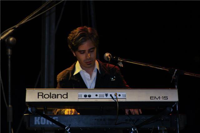 Clases particulares de música a domicilio con especialidad piano