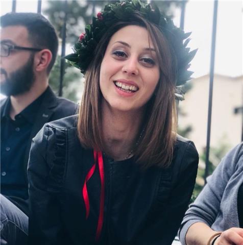 Insegnante di italiano. Impartisco lezione di italiano e di tutte le materie umanistiche