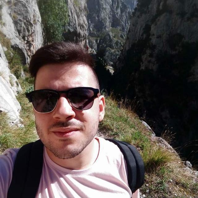 Clases económicas de coreano básico / intermedio en barcelona