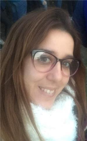 profesora de inglés con formación y experiencia
