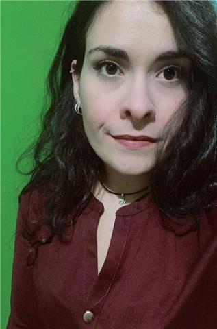Studentessa magistrale prossima alla laurea (con media dei voti di 28,8 ai 5 esami di giapponese svolti) impartisce lezioni di lingua giapponese a partire dalle basi e dalla scrittura