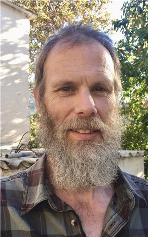 I am a tefl trained native english teacher offering private conversation classes to adults and more formal classes to children within the órgiva and las alpujarras area