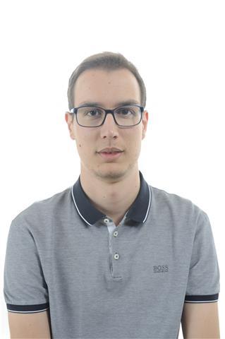 Biólogo que imparte clases en secundaria y bachillerato