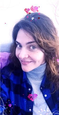 Paciente y muy pragmática y puedo dar matemáticas hasta nivel de instituto ya que soy ingeniera civil y tengo base en matemáticas