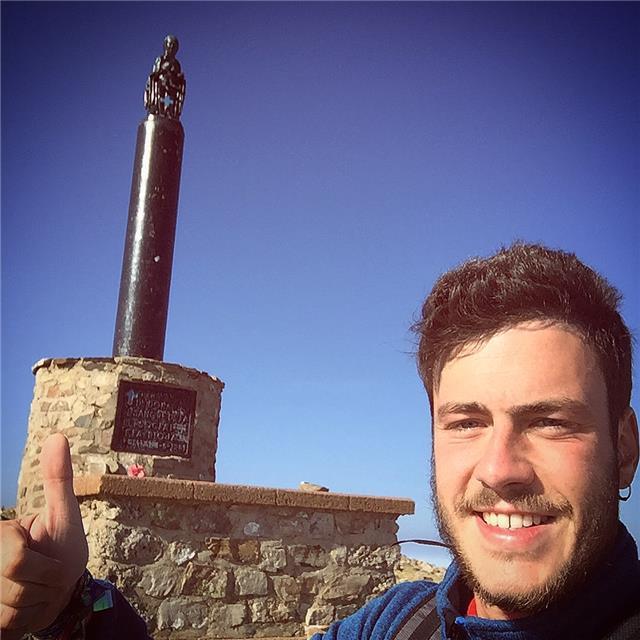 Filosofía, historia,geografía, lengua castellana. si se te atascan o no sabes por dónde empezar no lo dudes porque lo vamos a conseguir. eso, bach