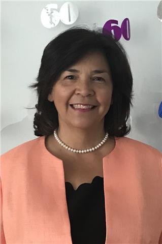 Profesora nativa se ofrece para dar clases a profesionales (business english), jovenes y niños