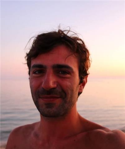 Chimico farmaceutico offre lezioni su ogni aspetto della chimica sia essa intesa come chimica organica, biochimica, inorganica, stechiometria e chimica farmaceutica