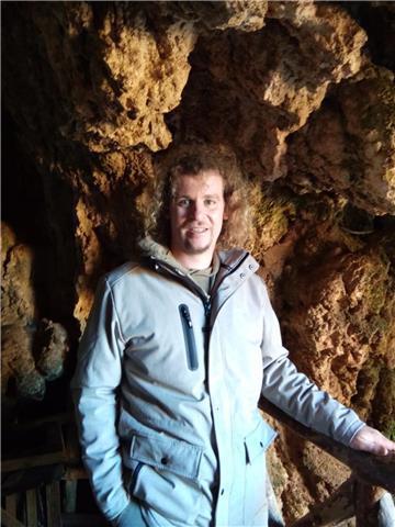 Profesor de inglés nativo y certificado por cambridge (celta). clases online o en vivo. especializado en inglés empresarial y profesional