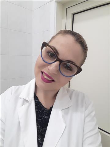 Psicologa insegna materie umanistiche