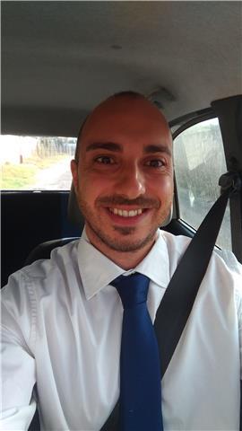 Insegnante di diritto, specializzato nel diritto civile societario e penale. Sono laureato in giurisprudenza, ed ho un master in diritto di impresa