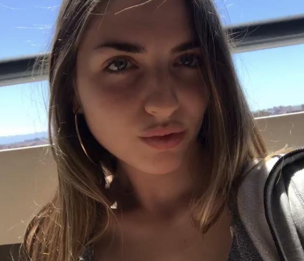 Estudiante de international business, con alto nivel de inglés para dar clases de refuerzo