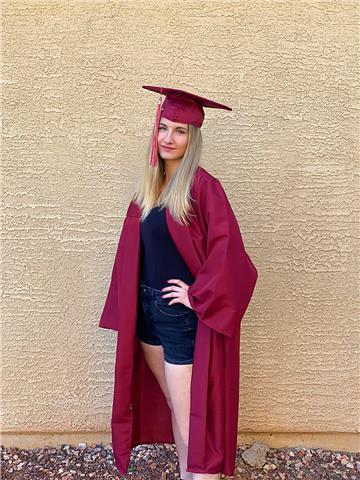 Studentessa diplomata negli Stati Uniti offre lezioni a Milano e provincia