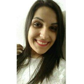 Profesora de inglés para ESO, Bachillerato y FP. Con experiencia de más de cuatro años