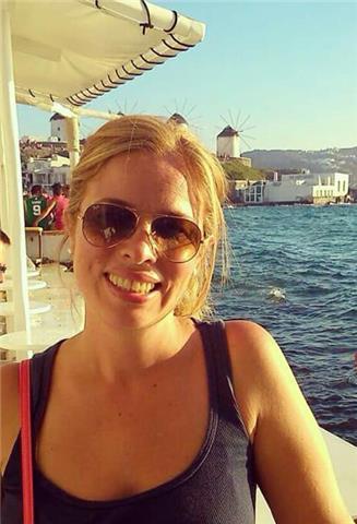 Profesora nativa américana. más de 15 años de experiencia. 💯 % aprobados en los exámenes