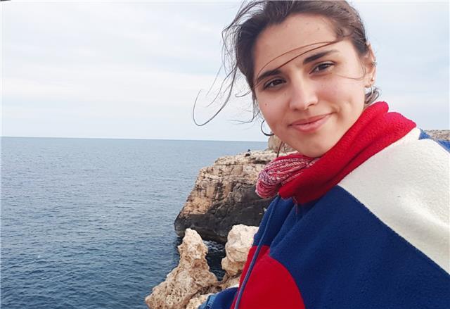 Doy clases particulares de refuerzo a alumnos de primaria y eso