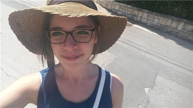 Studentessa laureata in psicologia, offre ripetizioni dalle elementari alle superiori nelle materie umanistiche, in scienze e biologia