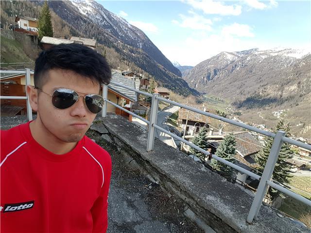 Studente madrelingua spagnolo