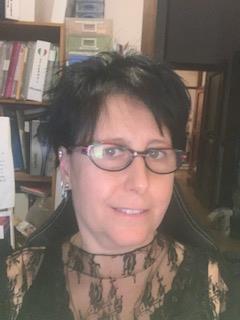 Insegnante madrelingua italiana con conoscenza della lingua inglese e spagnola offre lezioni on line a studenti di tutti i livelli