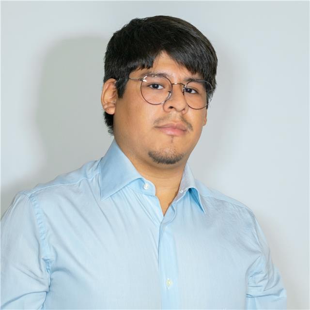 Docente delle superiori impartisce lezioni di potenziamento e recupero carenze scolastiche. debiti e preparazione test universitari, con fattura