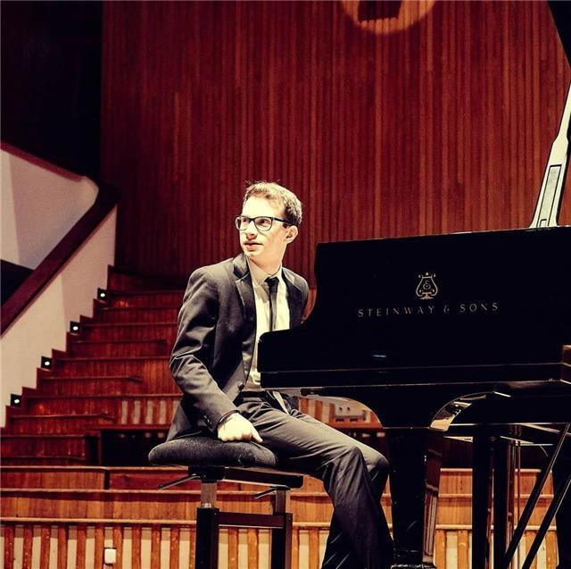 Offro lezioni di pianoforte a domicilio