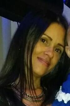 Madrelingua spagnola offre lezioni private e ripetizione di spagnolo, con programma adatti ai propri interessi