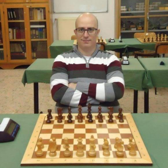 Istruttore della federazione scacchistica italiana con ampia esperienza offre lezioni a bambini e adulti principianti a roma ed online