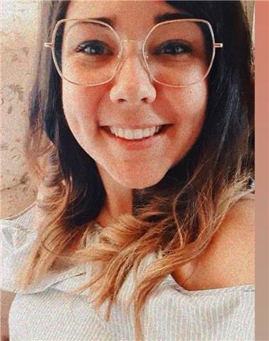 Laureanda in scienze pedagogiche con attestato B1 di inglese