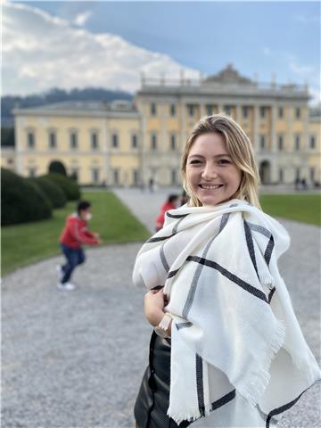 Insegnante madrelingua spagnola offre lezioni private a Torino
