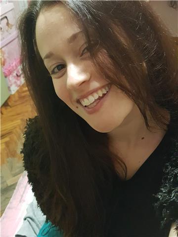Sono una ragazza neolaureata in Ctf lo scorso marzo. Impartisco lezioni di chimica e biologia