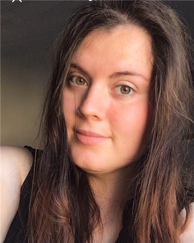 Profesora de español nativa. Con experiencia durante 6 meses