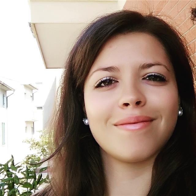 Laureata magistrale in Mediazione linguistica impartisce lezioni di tedesco