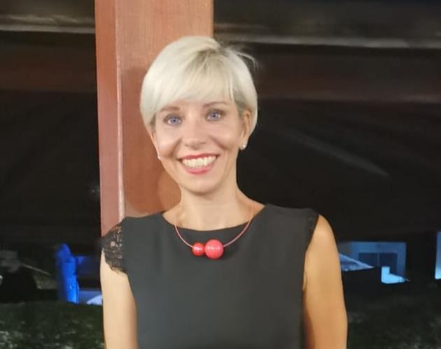 Sono una signora con diploma di ragioniera e sono disponibile a dare dopo scuola ai bambini e ragazzi della scuola elementare, media e superiori