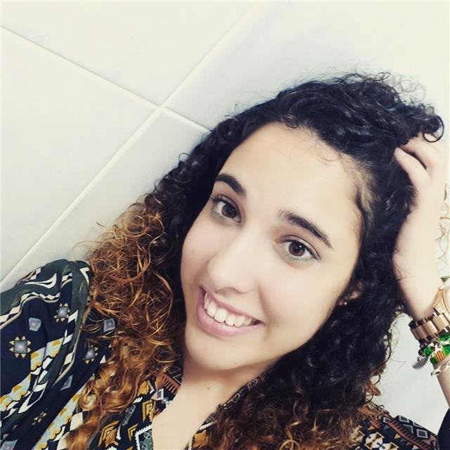 ¡hola! me llamo andrea, soy graduada en química y tengo experiencia impartiendo clases particulares, adaptándome siempre en las necesidades del alumno