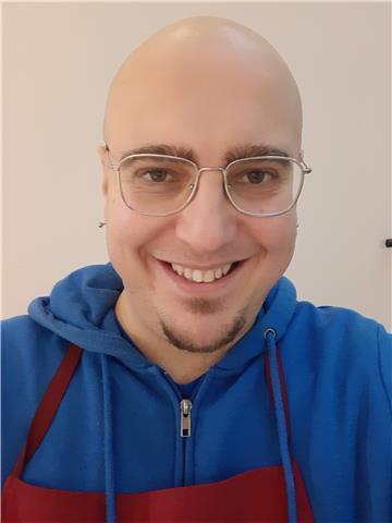 Chef italiano tiene lezioni di cucina tipica