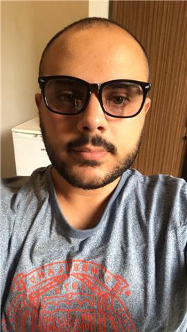 salve sono Jonny Mortada di origine libanese qui a trieste da tre anni