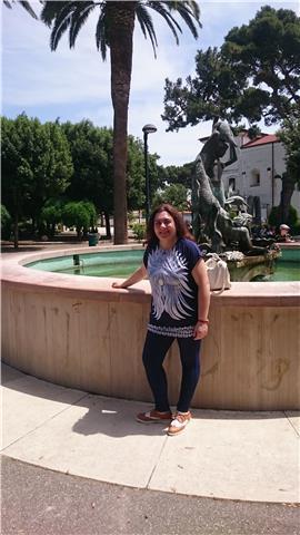 Insegnante di lezioni private e ripetizioni per alunni di scuola elementare e media inferiore