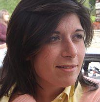 He dado clase de ingles y italiano a ninos en diferentes payses iitalia iiytigheetc he vivido en irlanda y espana por mas anos