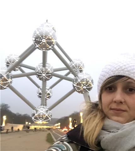 Clases de inglés de apoyo para niños hasta bachillerato.poseo título de la escuela oficial de idiomas