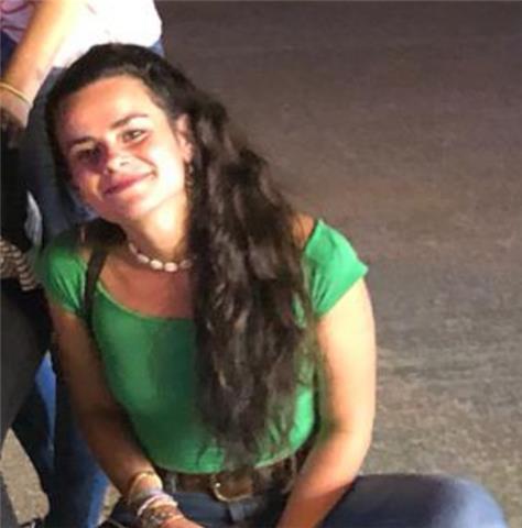 Doy clases particulares de las asignaturas ya mencionadas para estudiantes de eso o bachillerato