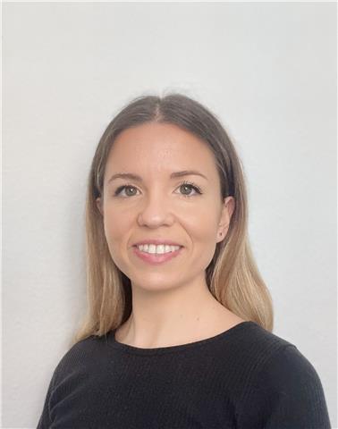 Profesora particular de Inglés con más de 7 años de experiencia en Secundaria, Bachiller y Adultos