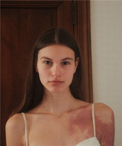 Soy estudiante becada de derecho en la universidad complutense de madrid