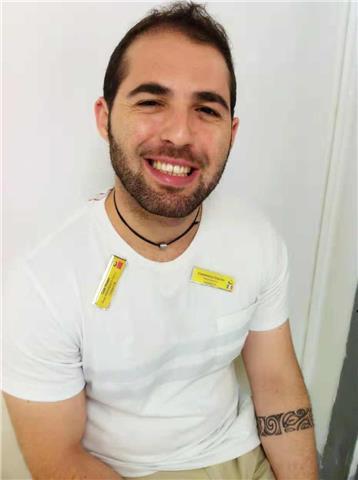 Tesol certified english teacher in aci castello! business, advanced and childrens!