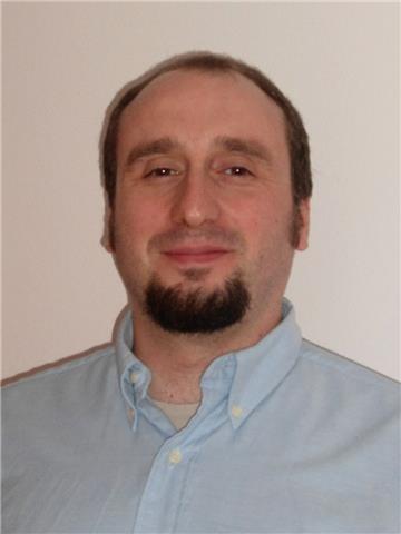 Doy clases de repaso y refuerzo de matemáticas, física y tecnología a alumnos de eso y bachillerato